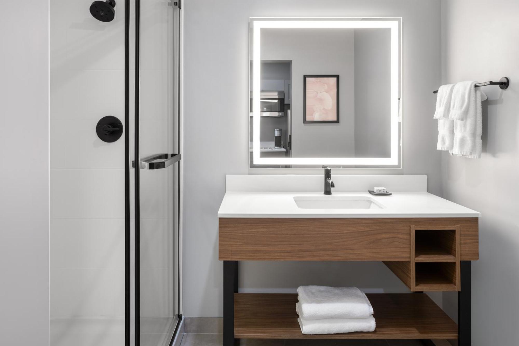 Hawthorn Extended Stay By Wyndham Williston Burlington Εξωτερικό φωτογραφία